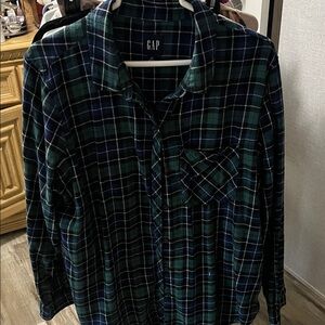 GAP Men's Navy and Forest Plaid Shirt